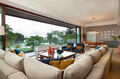 Luxury Villa Photo #14