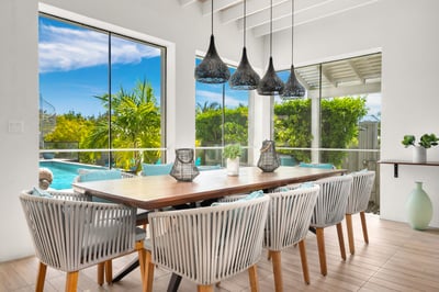 Luxury Villa Photo #8
