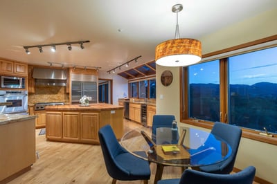 Luxury Villa Photo #34