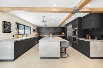 Luxury Villa Photo #16