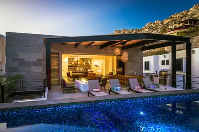 Luxury Villa Photo #5
