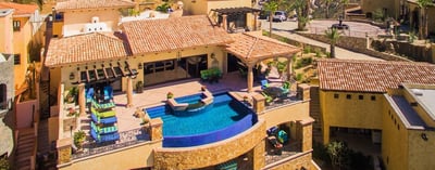 Luxury Villa Photo #8