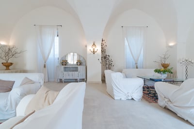 Luxury Villa Photo #26