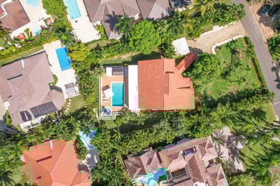 Luxury Villa Photo #7