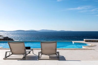 Luxury Villa Photo #5