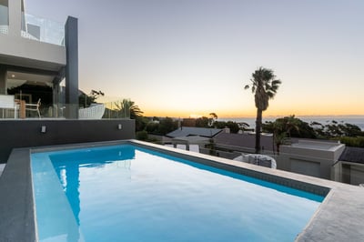 Luxury Villa Photo #6