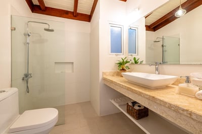 Luxury Villa Photo #16