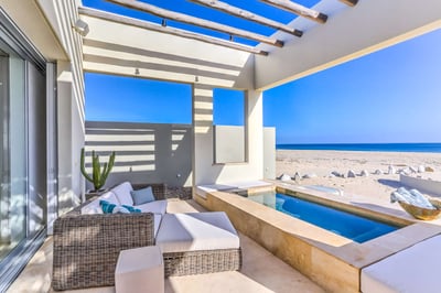 Luxury Villa Photo #7