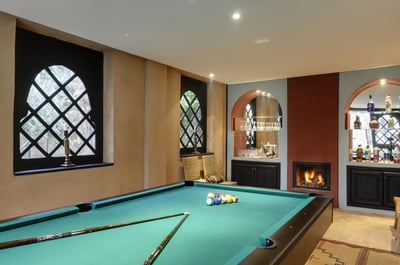 Luxury Villa Photo #26