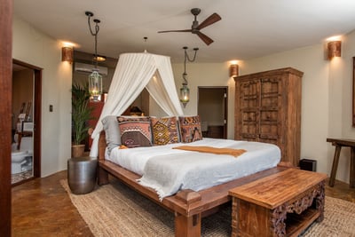 Luxury Villa Photo #44