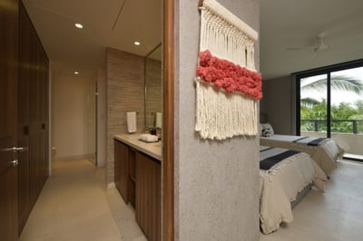 Luxury Villa Photo #29
