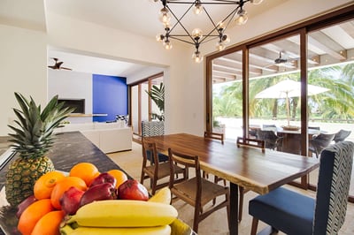 Luxury Villa Photo #8