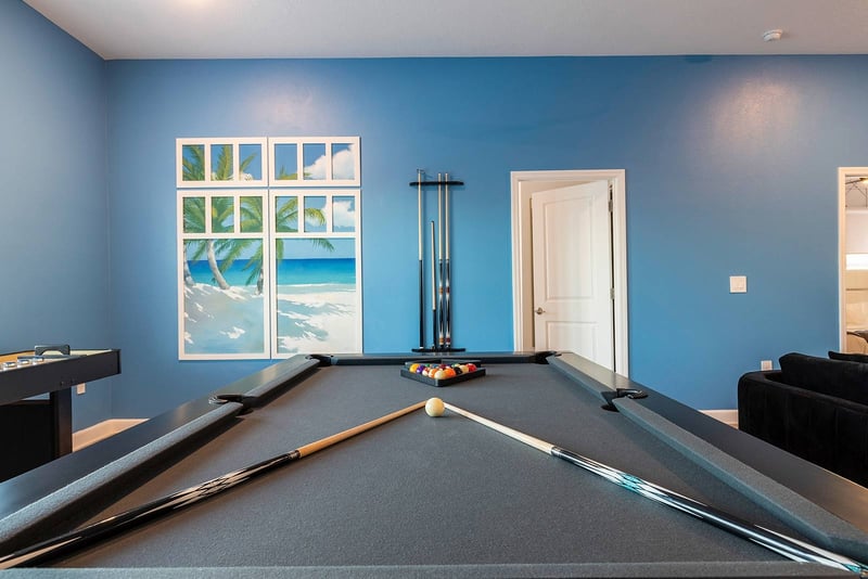 Bank Shot at Harbor Island Beach Club