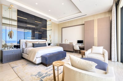 Luxury Villa Photo #63