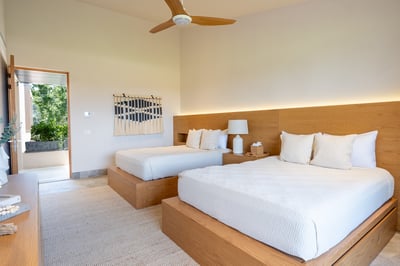 Luxury Villa Photo #44