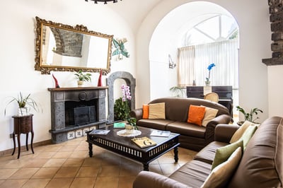 Luxury Villa Photo #13
