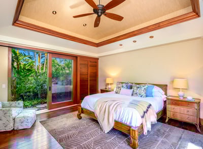 Luxury Villa Photo #19
