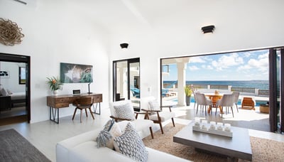 Luxury Villa Photo #6