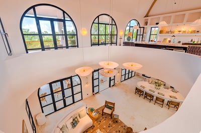 Luxury Villa Photo #26
