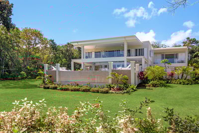 Luxury Villa Photo #40