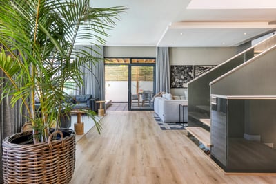 Luxury Villa Photo #31