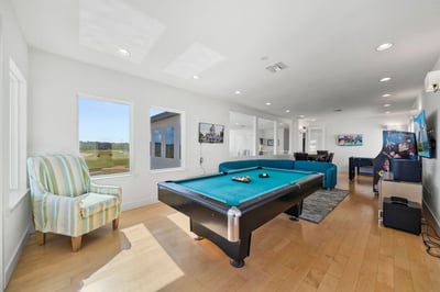 Luxury Villa Photo #19