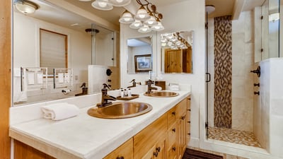 Primary ensuite