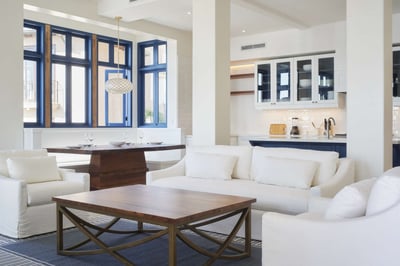 Luxury Villa Photo #18