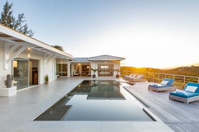 Luxury Villa Photo #5