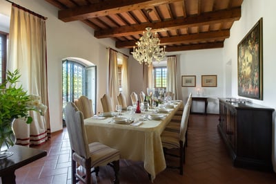 Luxury Villa Photo #9