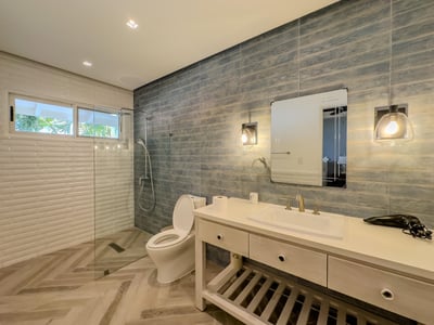 Luxury Villa Photo #24