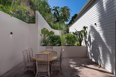 Luxury Villa Photo #18