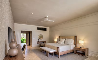 Luxury Villa Photo #33