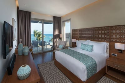 Luxury Villa Photo #4