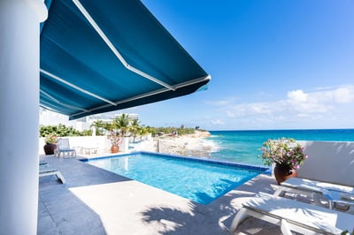 Luxury Villa Photo #3