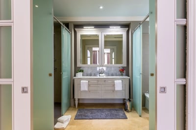 Luxury Villa Photo #39