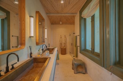 Luxury Villa Photo #59