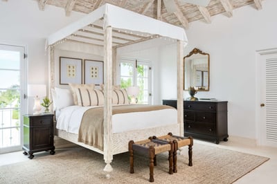 Luxury Villa Photo #26