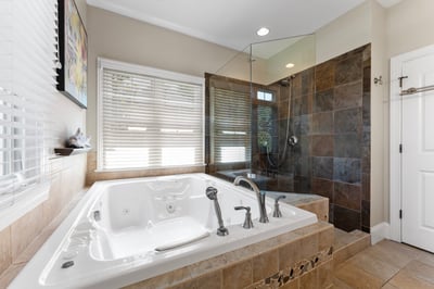 Luxury Villa Photo #46