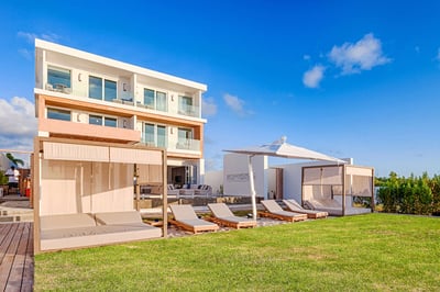 Meads Bay,Kishti East