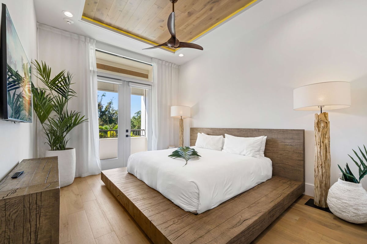 Majestic Mirage Estate