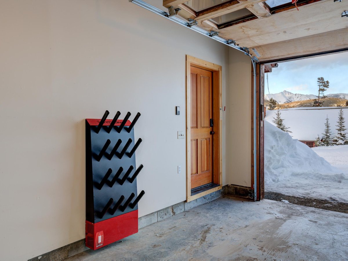 Powder Ridge Cabin | 6 Rose Bud