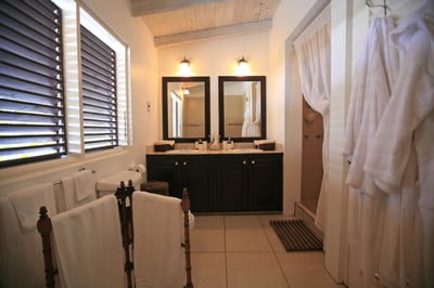 Luxury Villa Photo #15