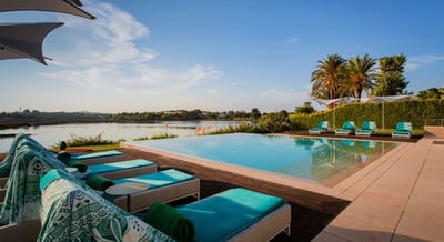 Luxury Villa Photo #3