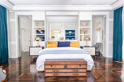 Luxury Villa Photo #19
