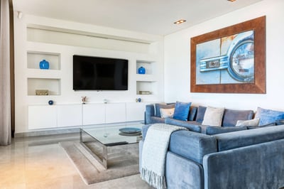 Luxury Villa Photo #16