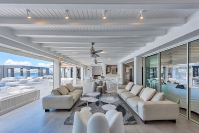 Luxury Villa Photo #21
