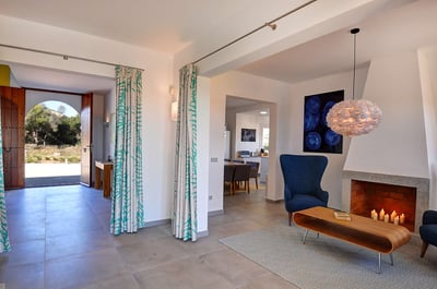 Luxury Villa Photo #17