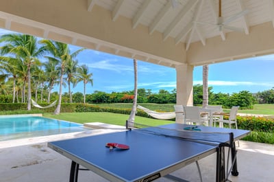 Luxury Villa Photo #6