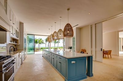 Luxury Villa Photo #21